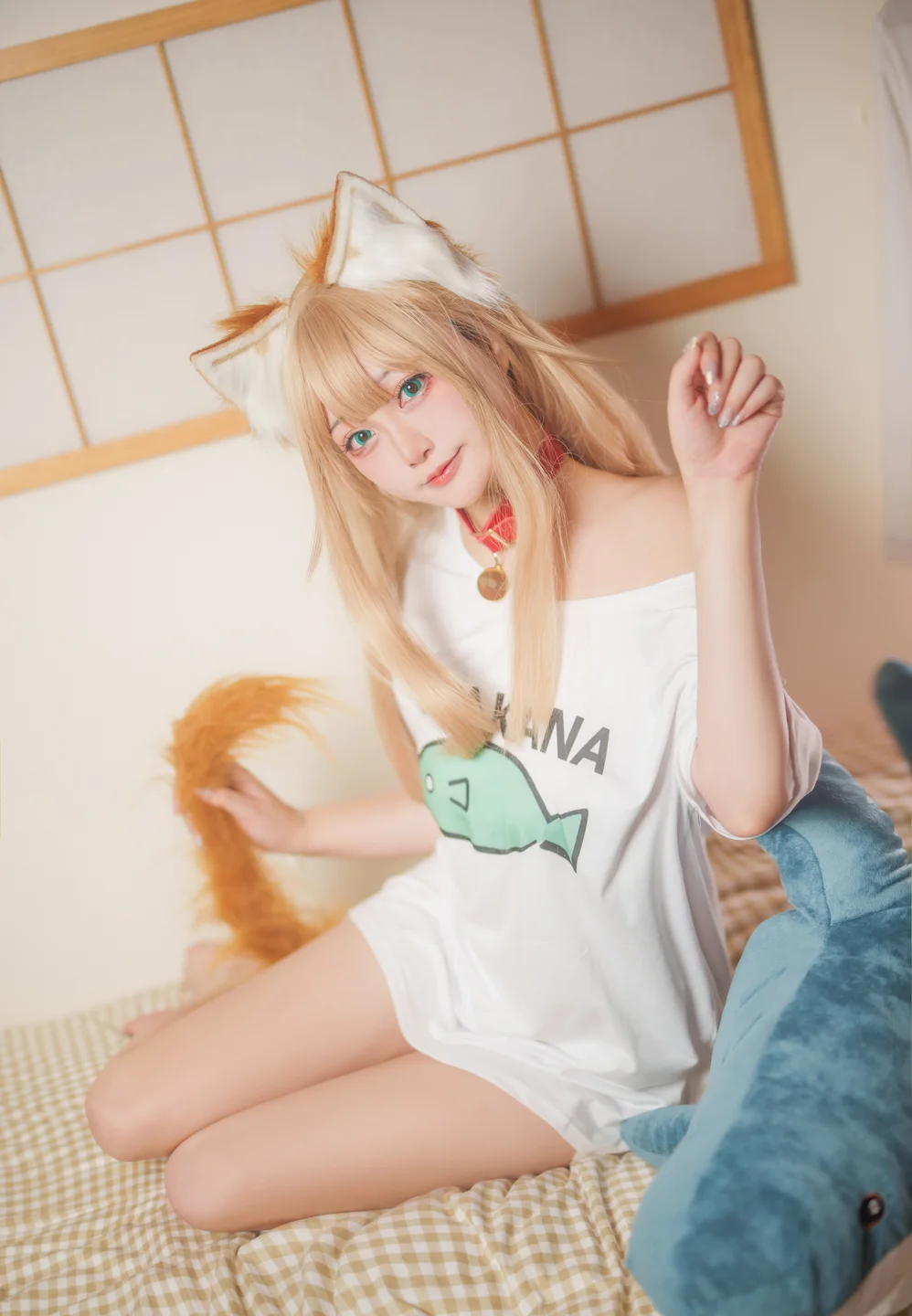 Halo_酱 - 黄豆粉 [18P] icoser.la (017).webp